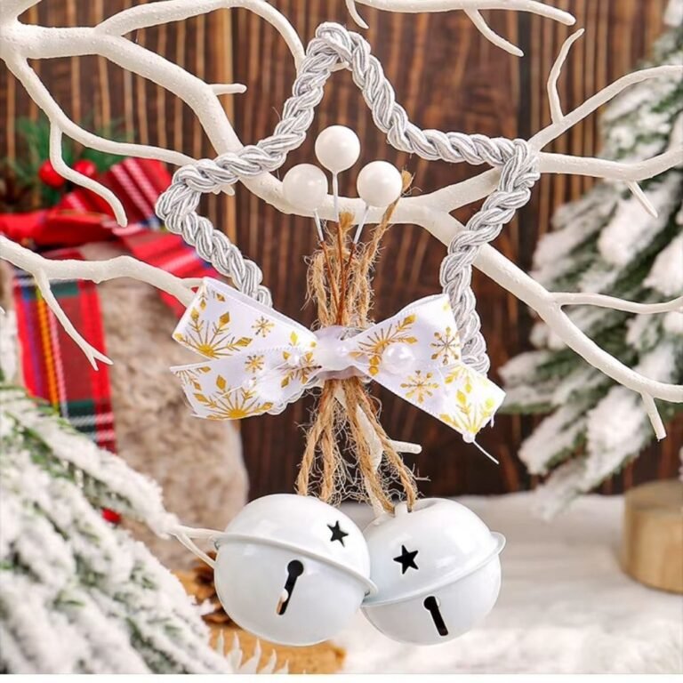 Double Cloche De Noel En Metal Et Pendentif 1