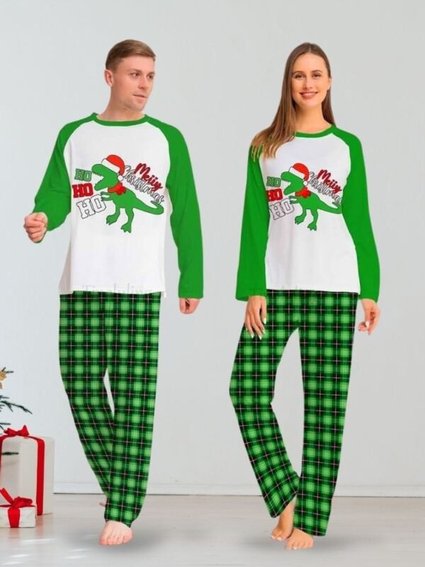 Ensemble De Noel Couple