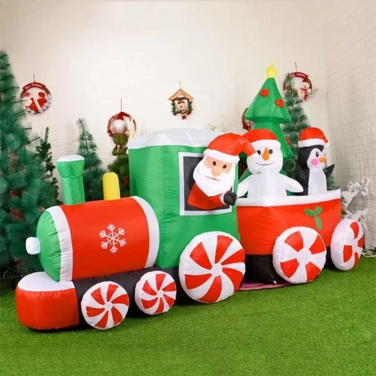 Petit Train De Noel Gonflable 1