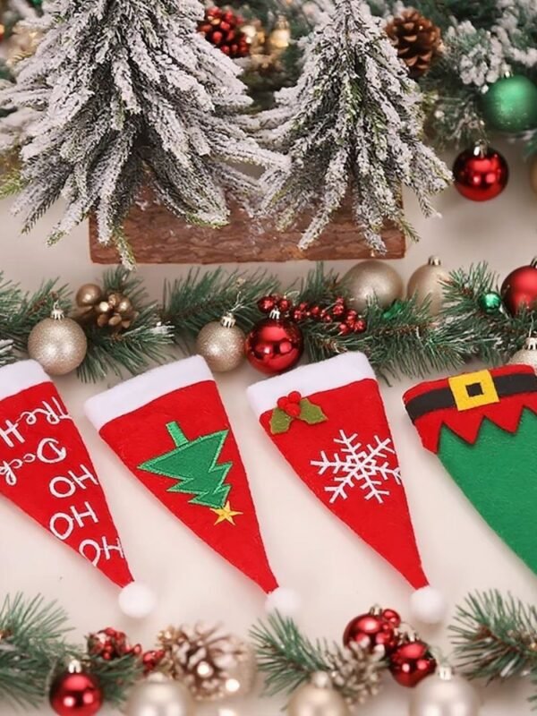Porte Couvert Pere Noel Bonnet