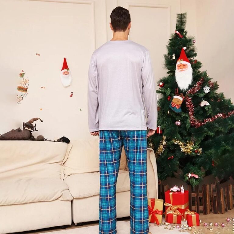 Pyjama Christmas Family 1