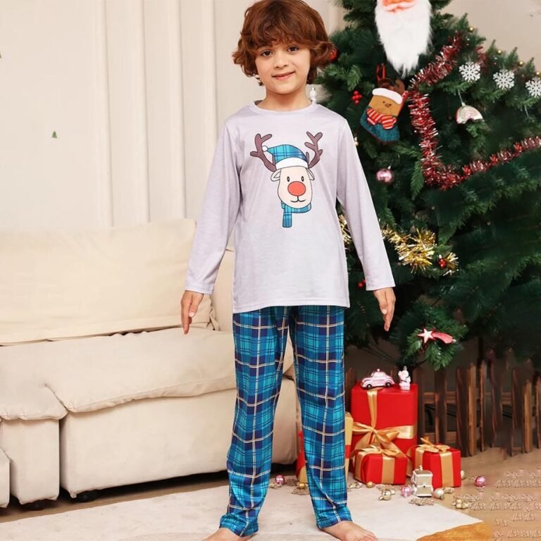 Pyjama Christmas Family 3