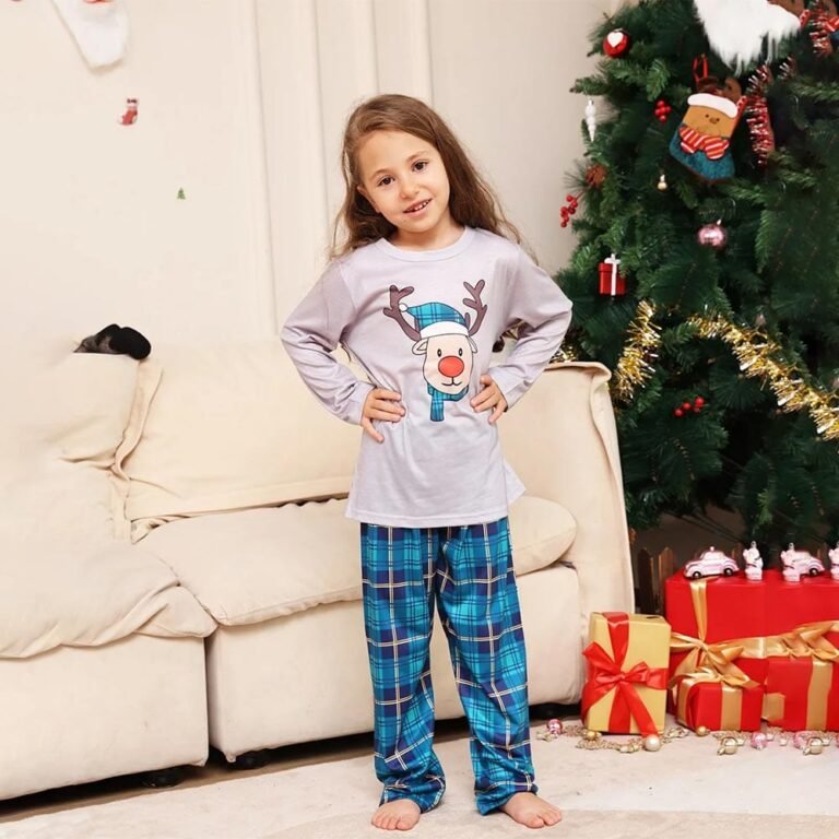 Pyjama Christmas Family 5