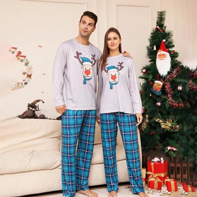 Pyjama Christmas Family