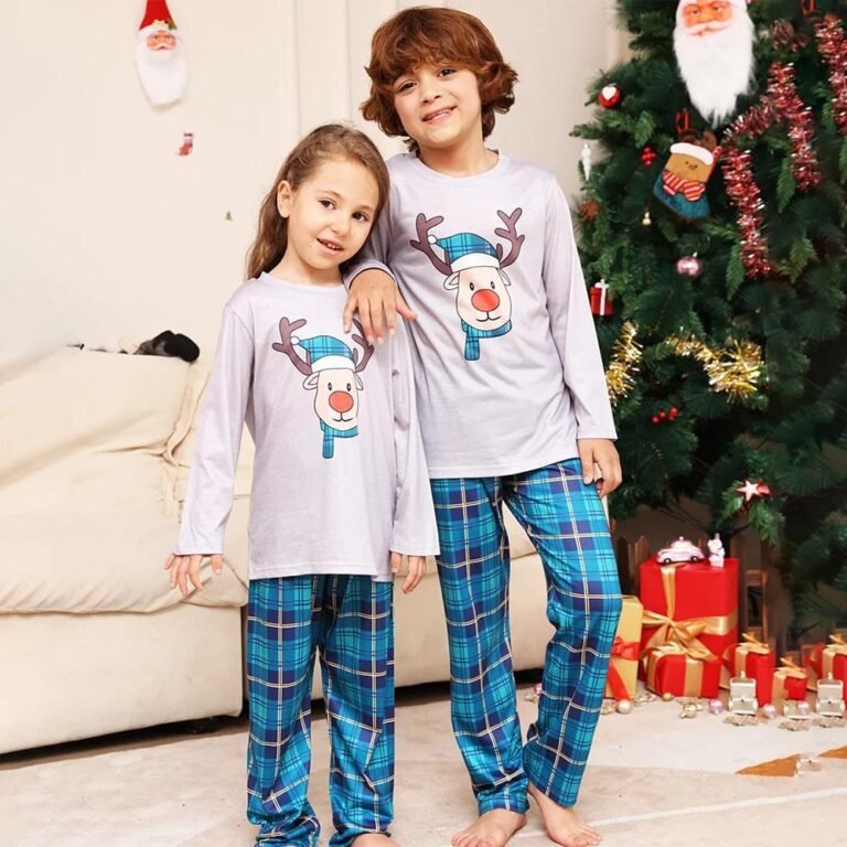 Pyjama Christmas Family 9
