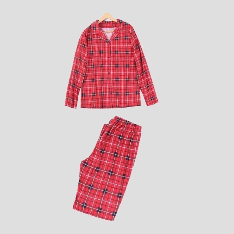 Pyjama Noel Famille Et Chien 3