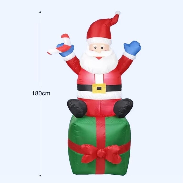 Structure De Noel Gonflable Pere Noel Assis Sur Un Cadeau 3