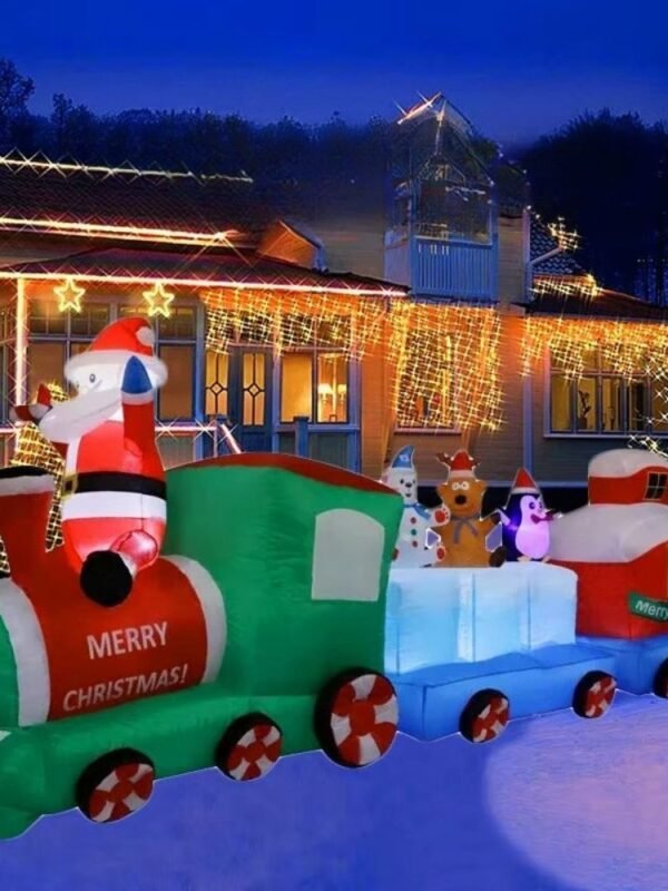 Structure De Noel Gonflable Train Du Pere Noel Avec Ses Amis