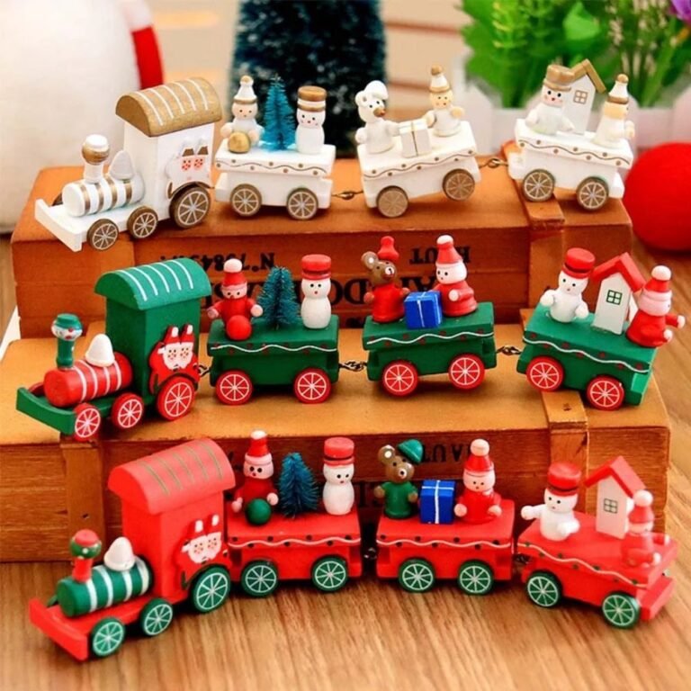 Train De Noel En Bois 1